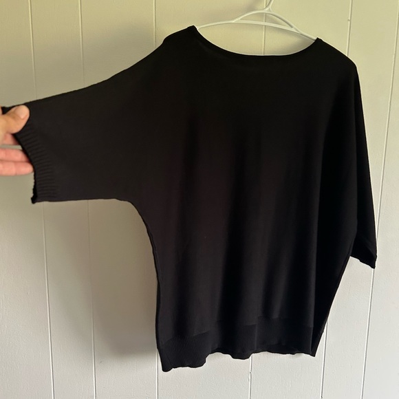 π SALE 3/$30 BELLDINI Fine Knit Sweater - Picture 6 of 6